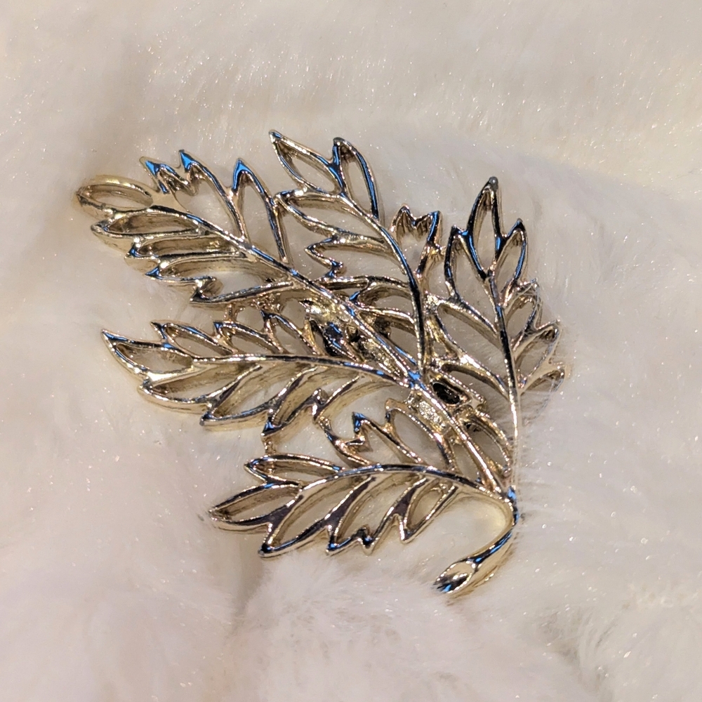 Vintage Leafy Branch Brooch